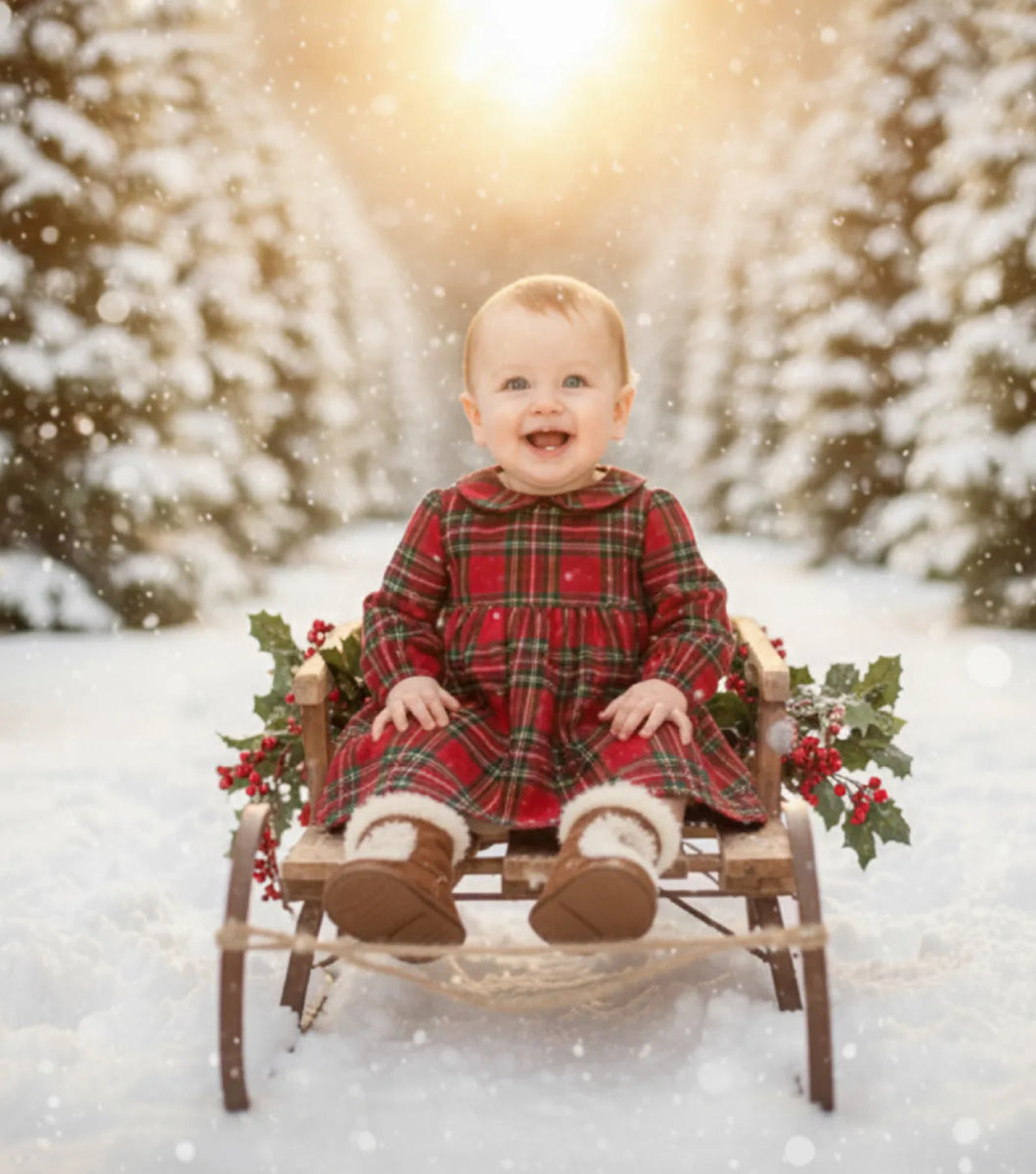 Niños en exterior navideño 1 - Revive