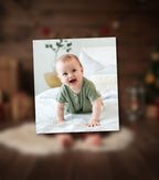 Niños en interior navideño 1 - Revive