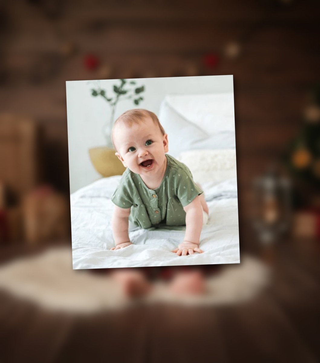 Niños en interior navideño 1 - Revive